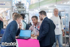 Фоторепортаж: ЗНАКТЕХ на выставке RosUpack-2024